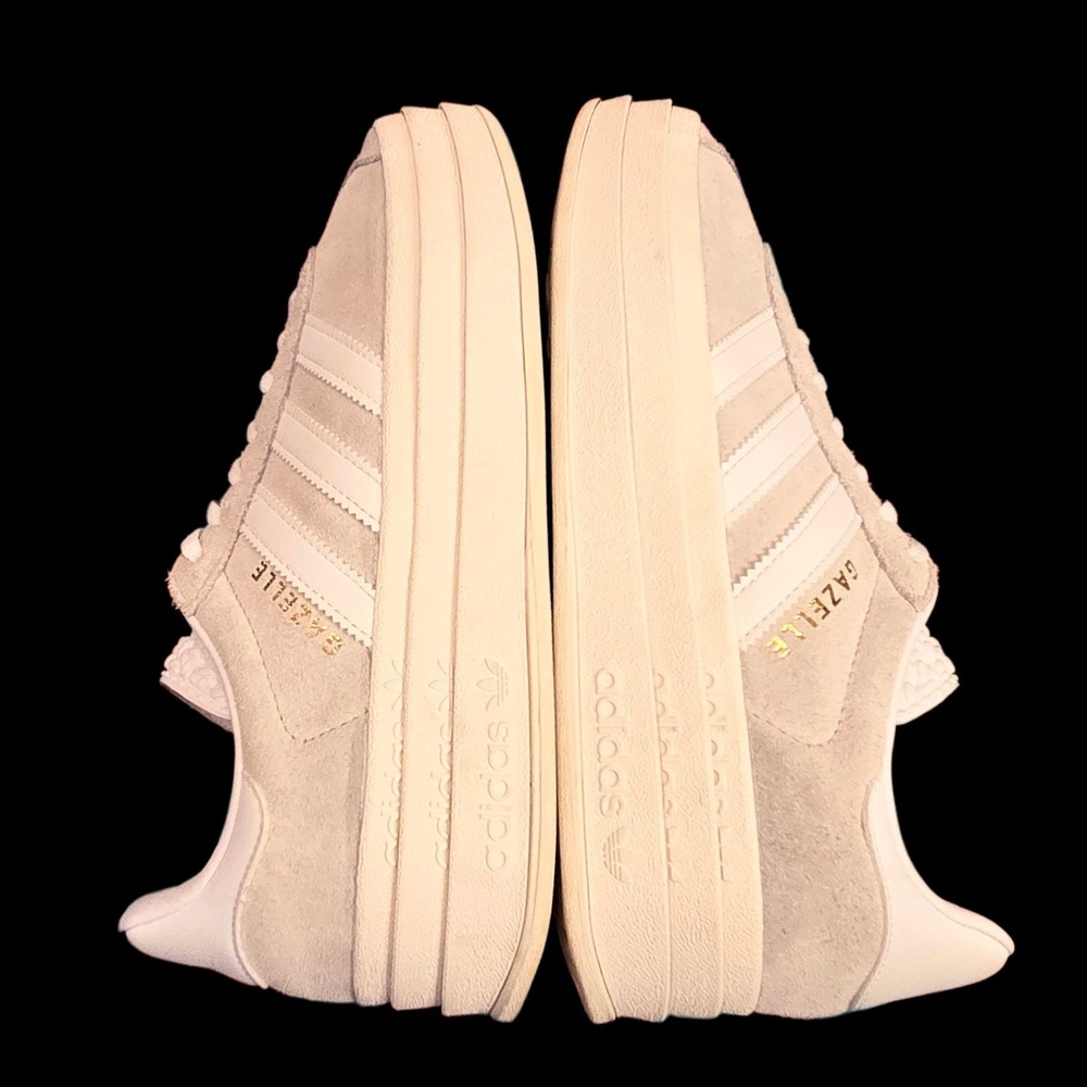 Women's Cream Sneakers - Picture 5 of 9